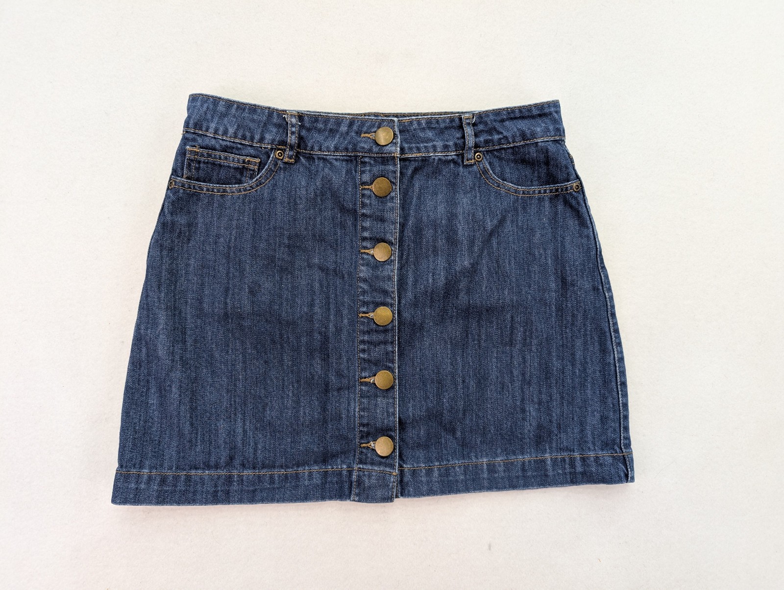 Forever 21 Women’s Skirt Size L Denim Mini Button Front Medium Wash