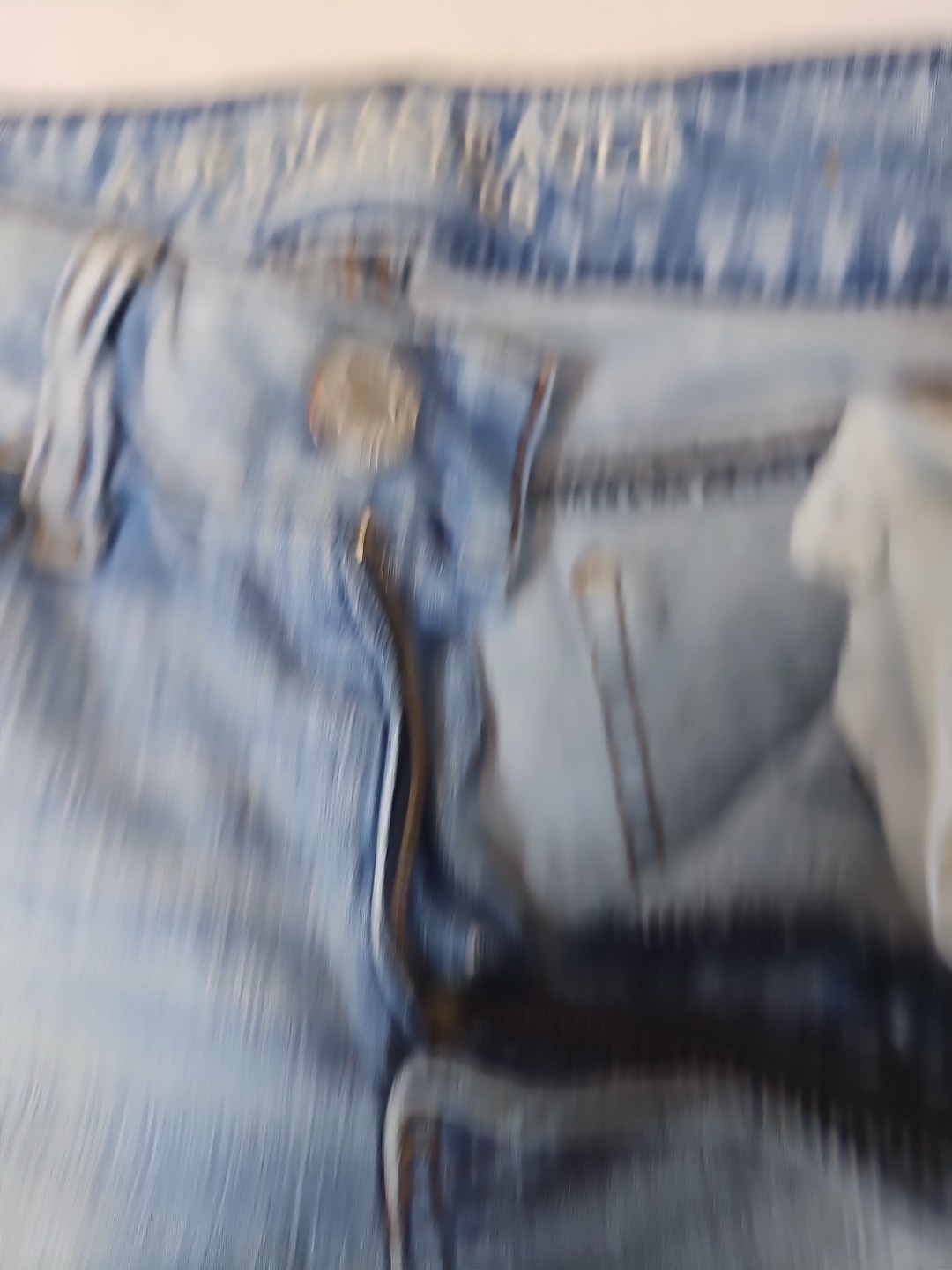 American Eagle Outfitters RN54485 CA 03873 Women’s Jeans Sz 2