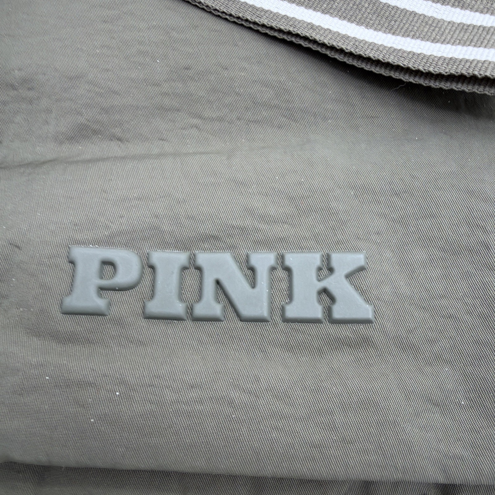 VICTORIA’s SECRET PINK Quilted Puffer Backpack NWT Olive Green $60 MSRP
