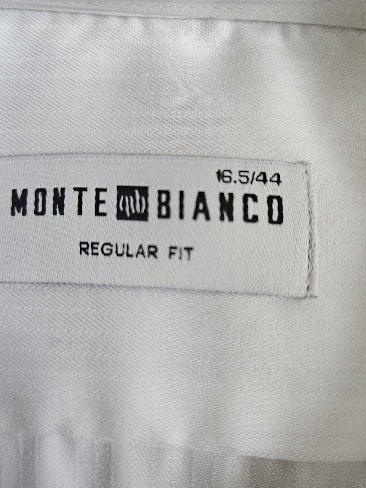 NWT Monte Bianco Regular Fit White Dress Shirt 16.5/44