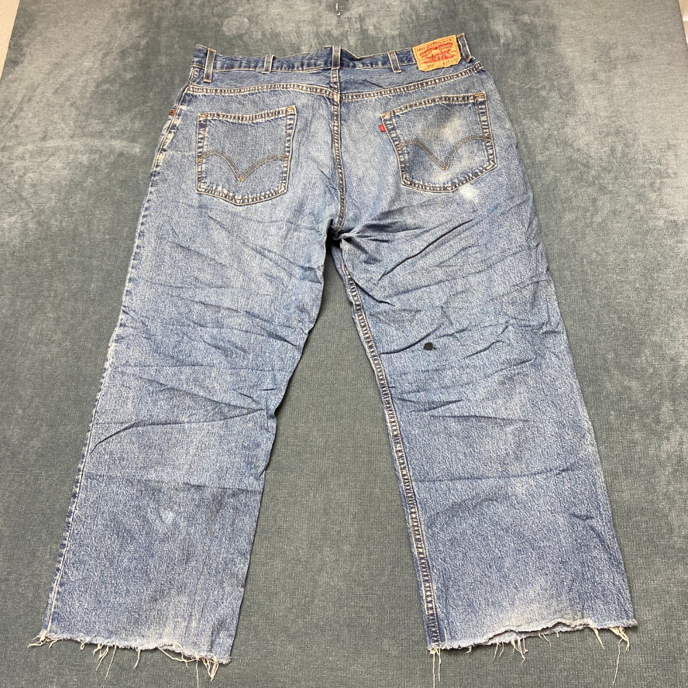 Levi’s 569 Straight Jeans Mens 38×32 Blue Denim Cotton Frayed Hem Relaxed Fit