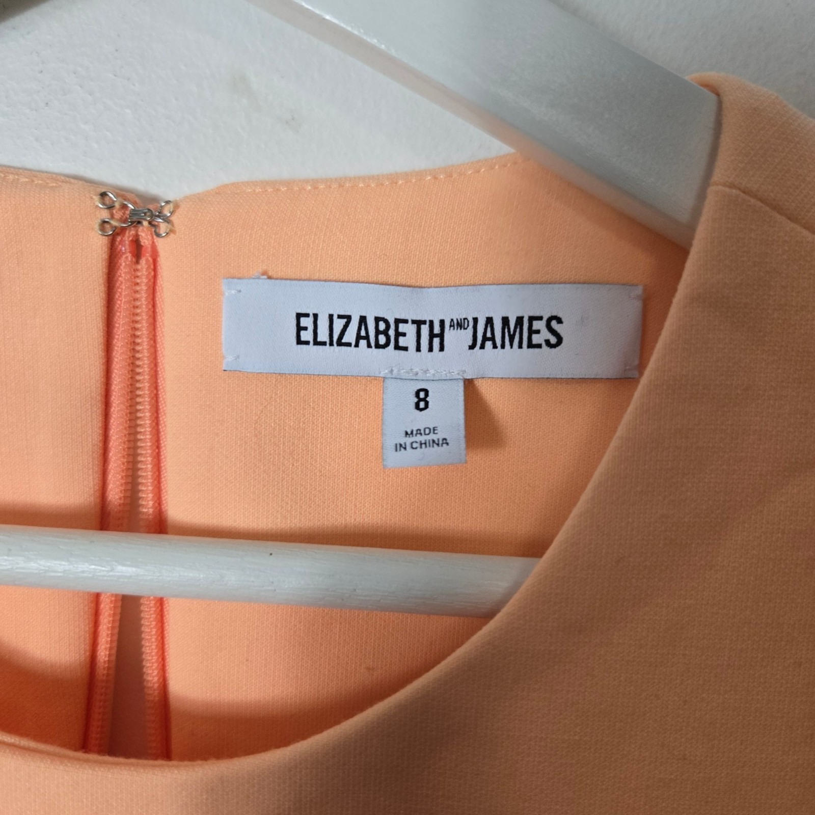 Elizabeth and James Size 8 Kenna Sunwashed Orange Mini Sleevess Dress Lined