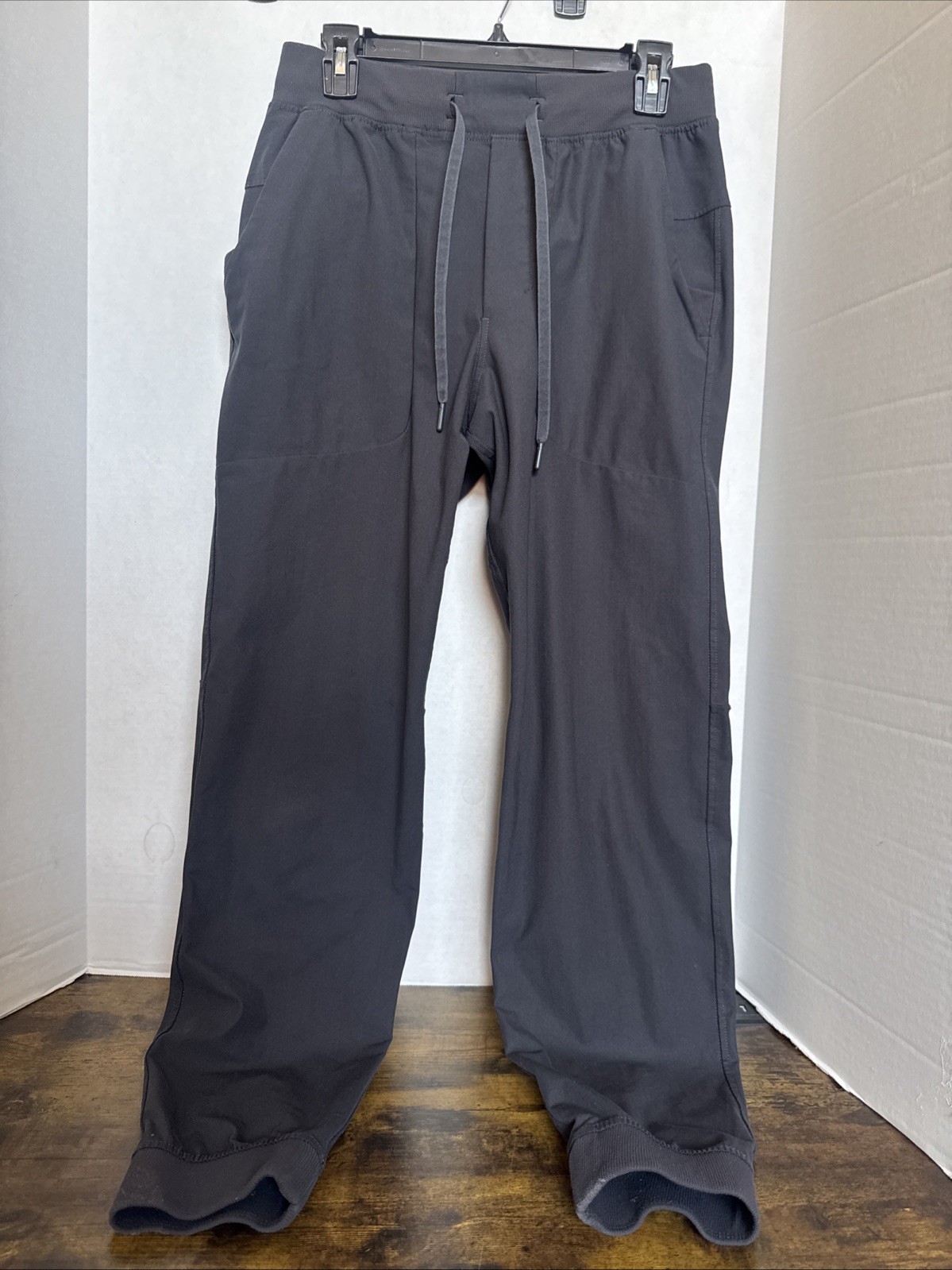 Lululemon Men’s ABC Jogger Pants Size M Drawstring Pockets Obsidian EUC