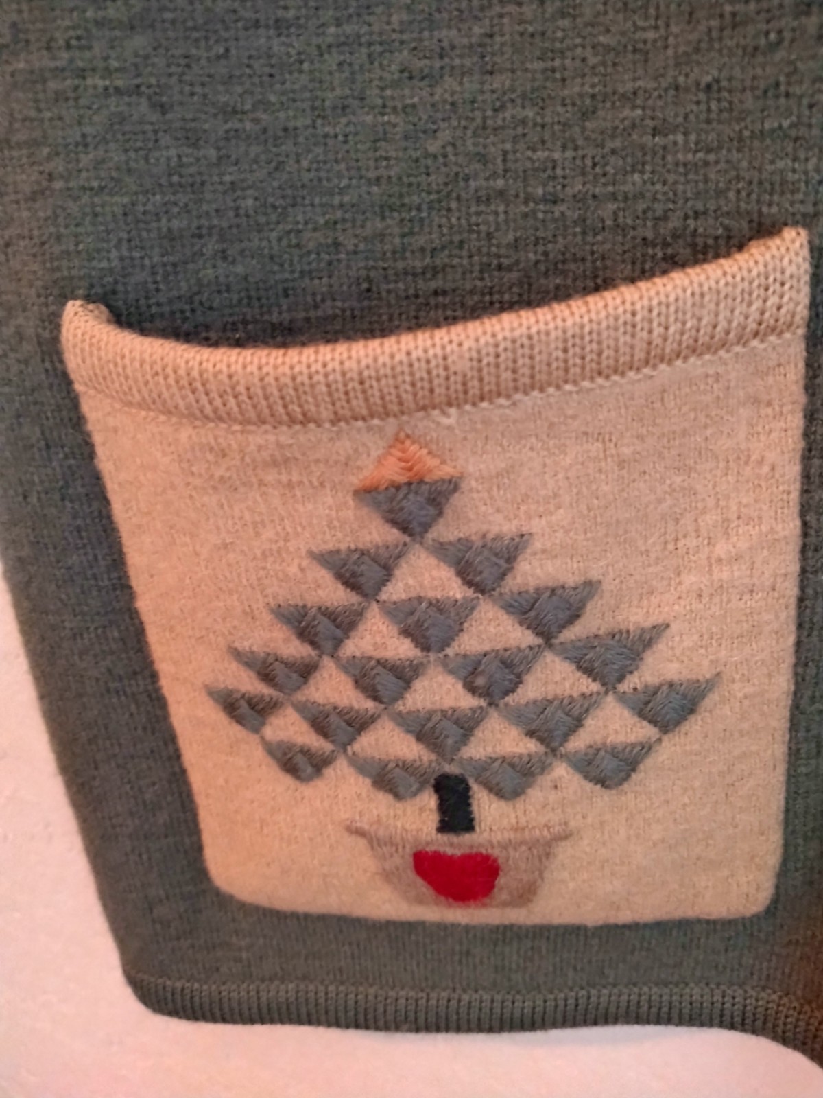 Woolrich 100% Wool Tree Button Sweater Vest Women’s M Countryside Pockets