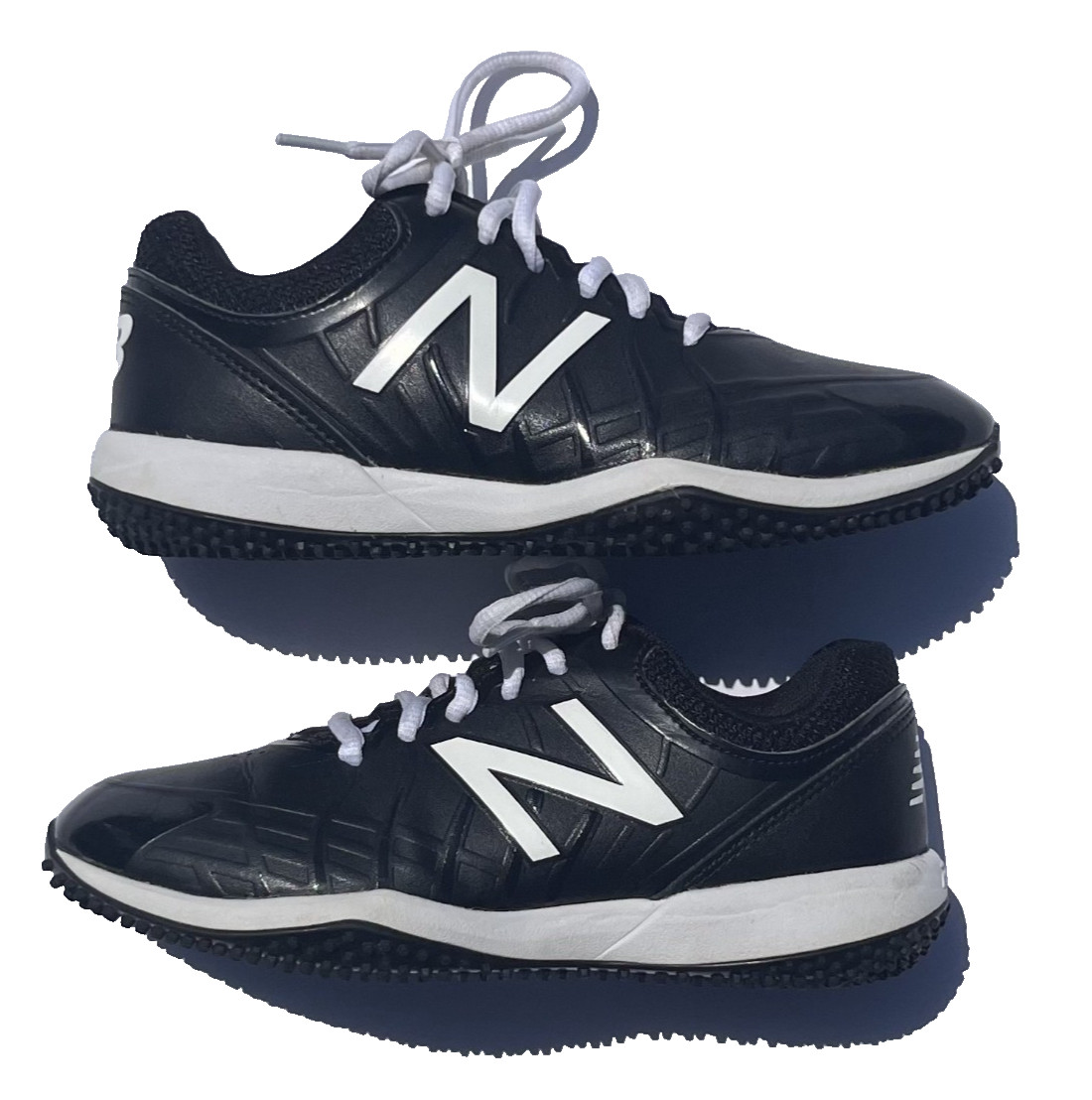 New Balance Youth 3.5/3 1/2 M Baseball Cleats Sneakers Black Low TY4040K5 Used