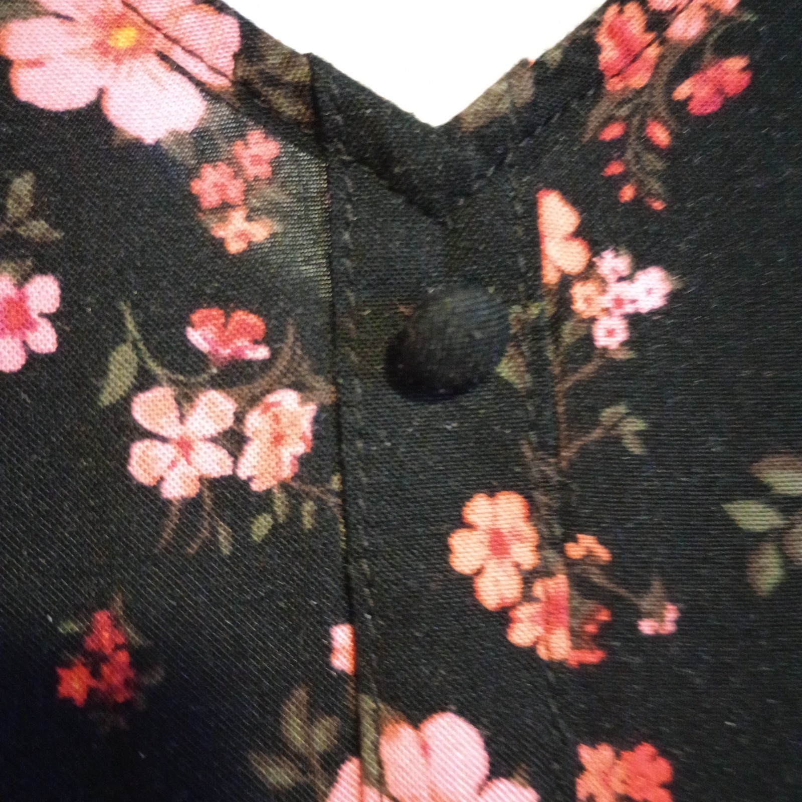 No Boundaries Juniors Size M 7-9 Rayon Tank Top Black Pink Floral Racer Back LNC