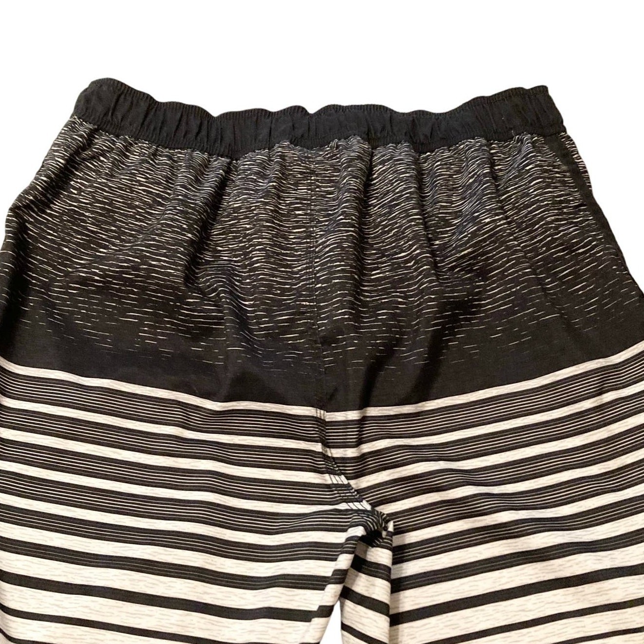 U.S. Apparel Swim Trunks Men Large Black Grayish White Stripe Drawstring Beachy