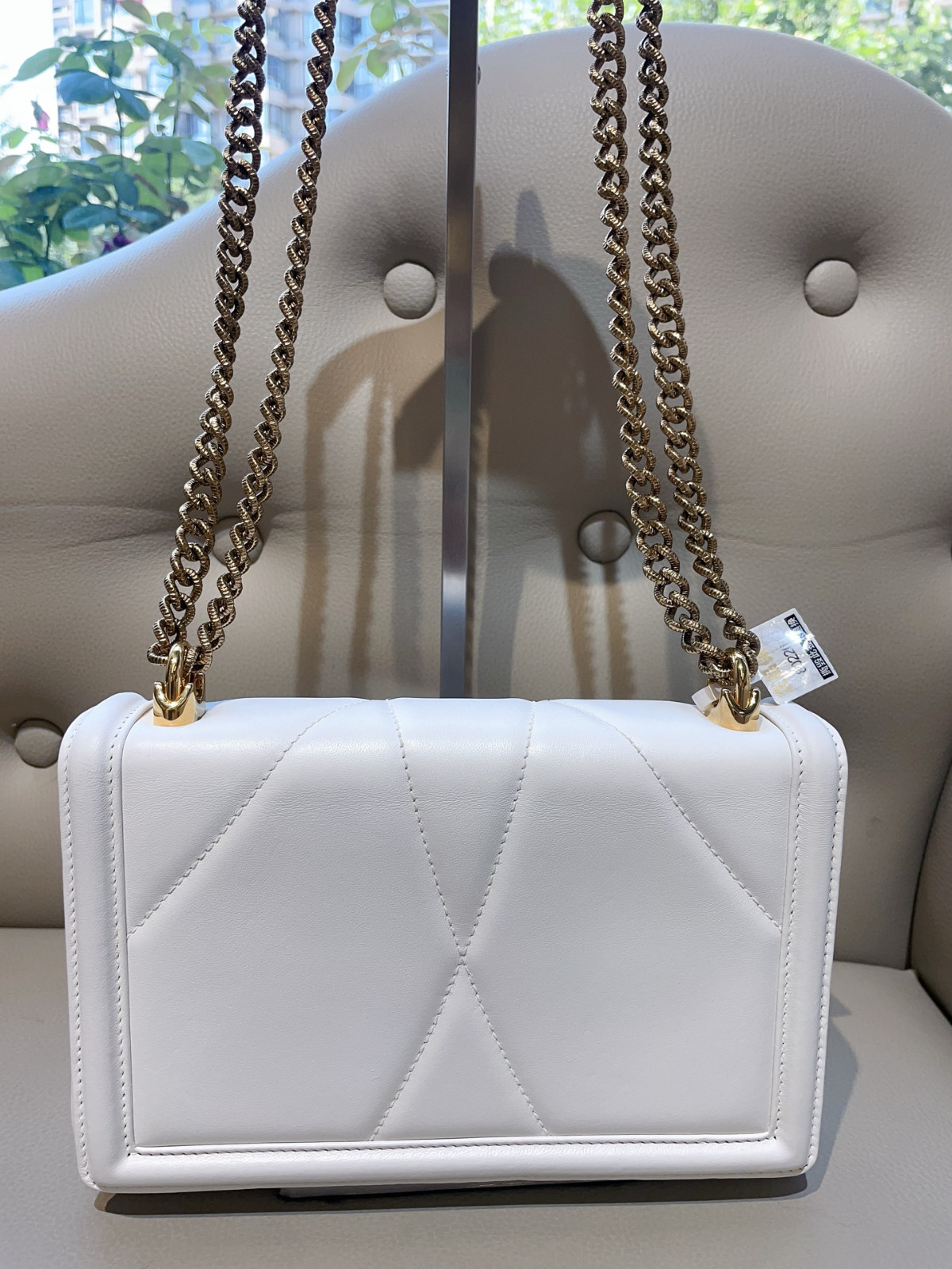 Dolce & Gabbana Small White Sacred Heart Shoulder Bag (21×14×15.5) cm