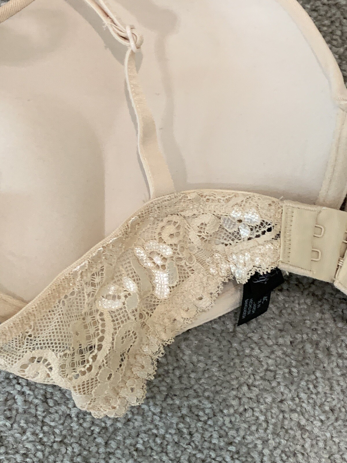 Smart & Sexy Push Up Bra Womens Size 34C Color Beige Add up to 2 Cup Sizes NWT