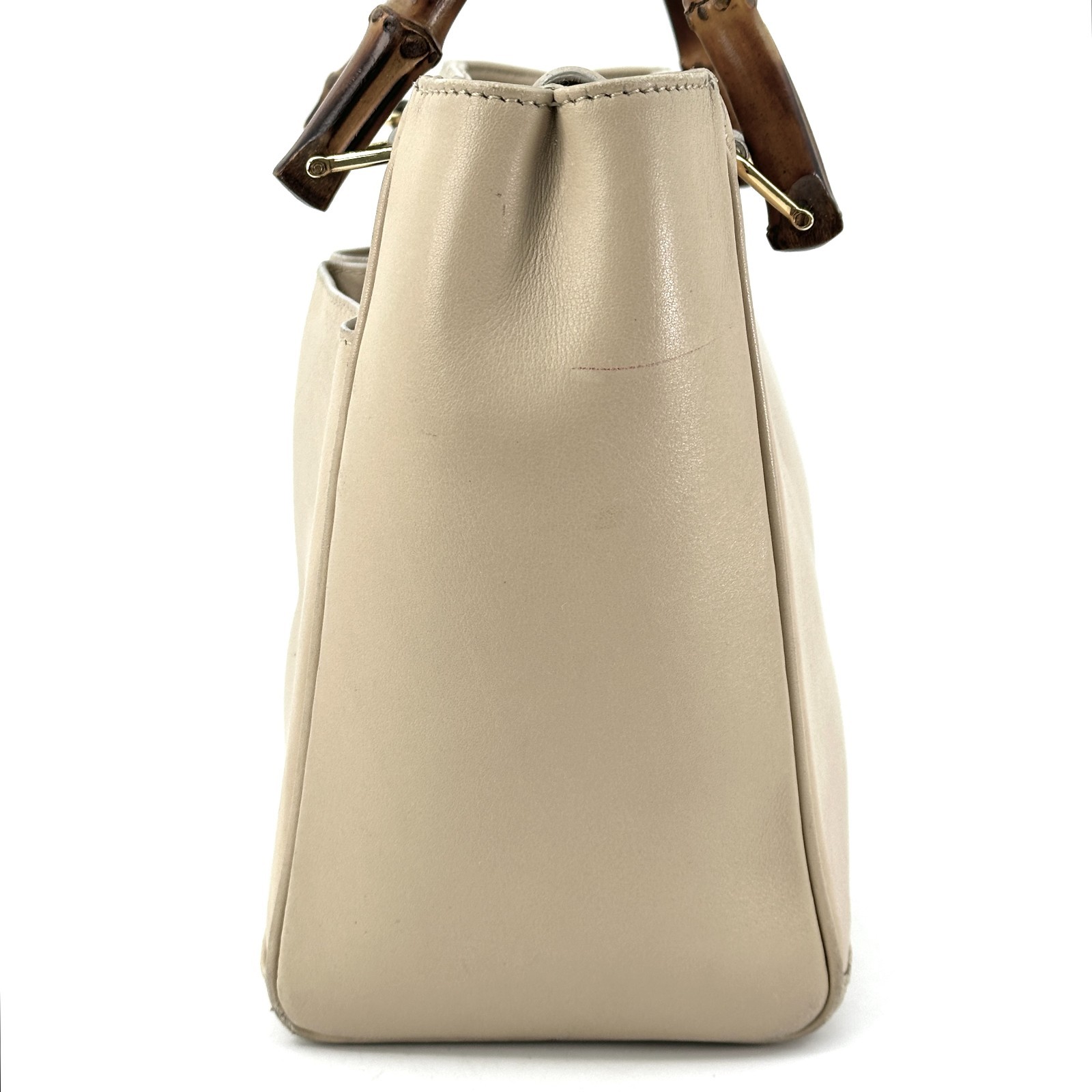 Gucci Hand Bag Bamboo 2Way Shoulder Leather Beige Authentic 333T0346