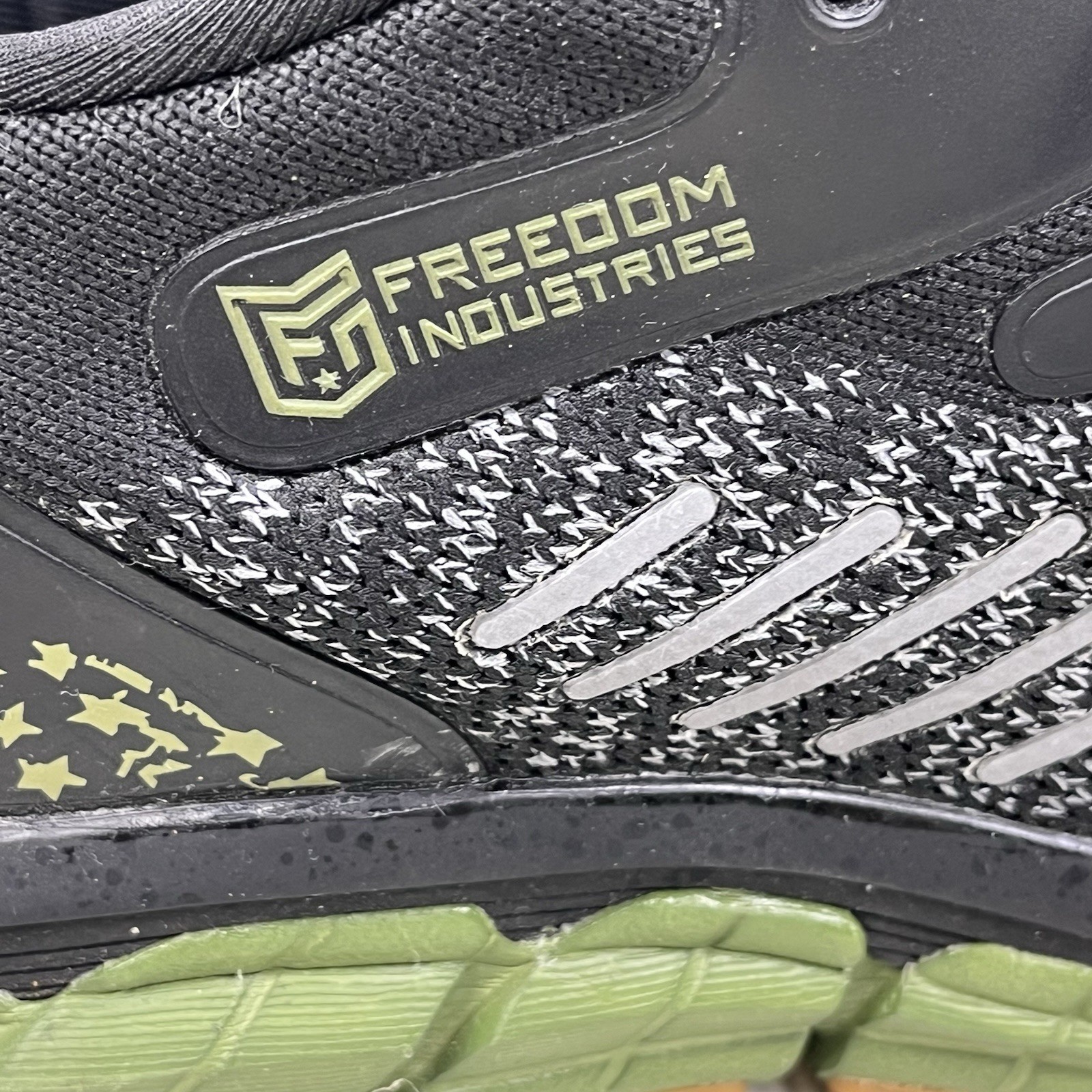 Freedom Industries XP1-RT Trail Running Shoes Mens Size 8.5 Black Green Sneakers