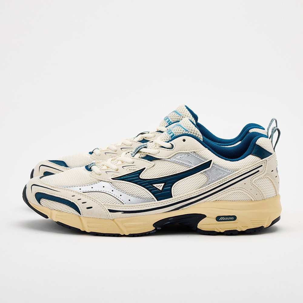 mizuno MXR D1GA256206 Light Beige Blue Unisex Shoes tko06