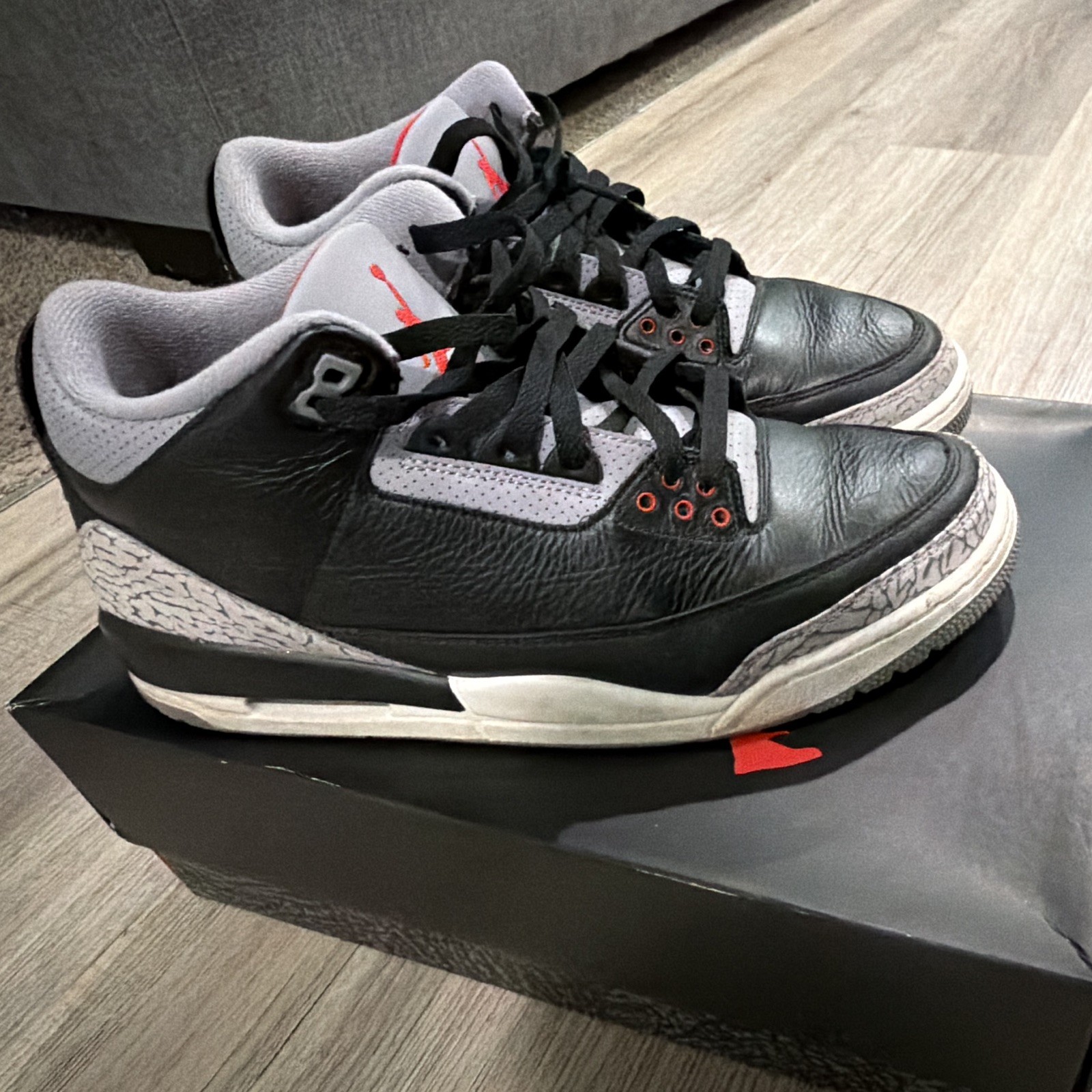 Air Jordan 3 Retro OG 2024 Black Cement used