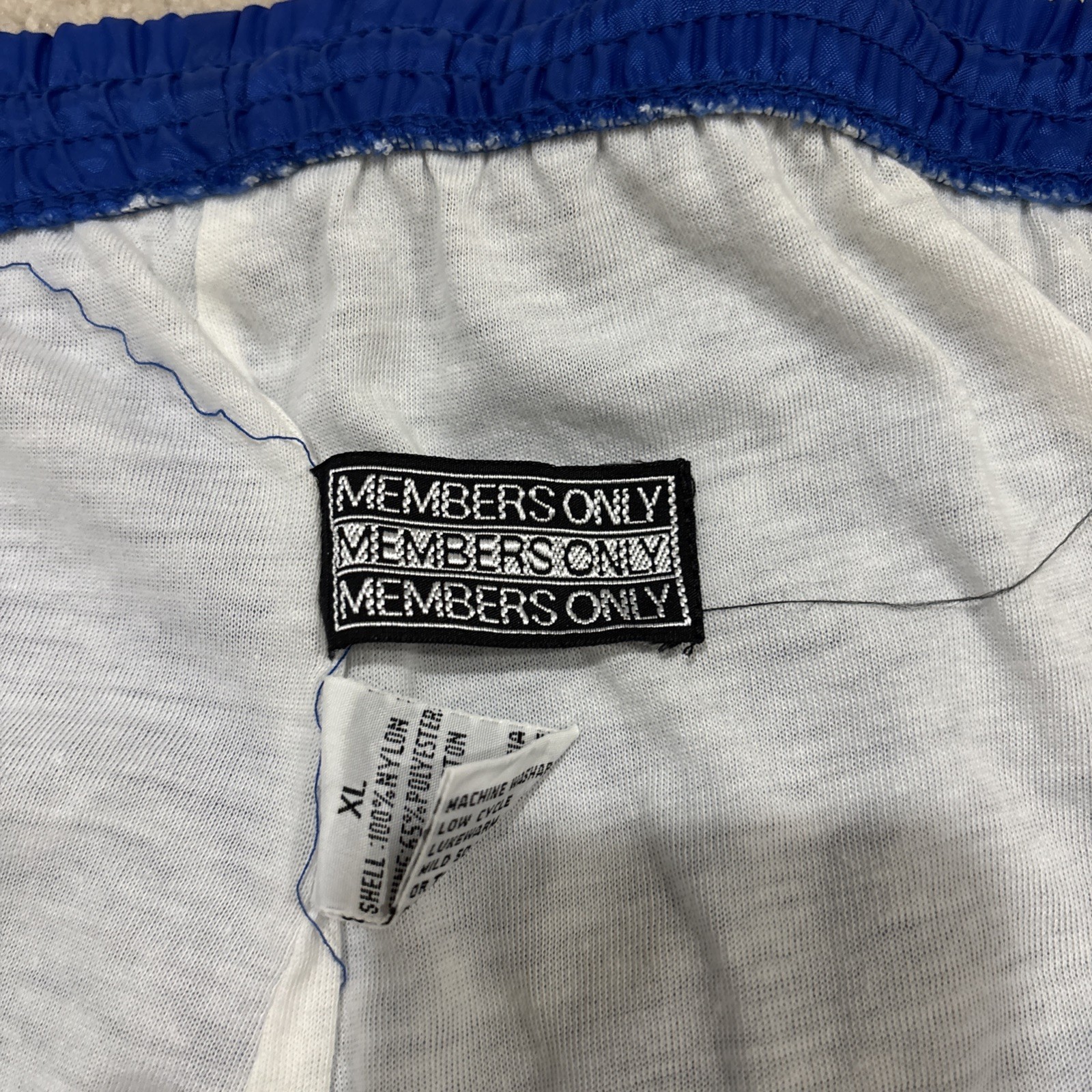 VINTAGE Blue Members Only Wind Pants Trackpants Mens Size XL w/drawstring waist
