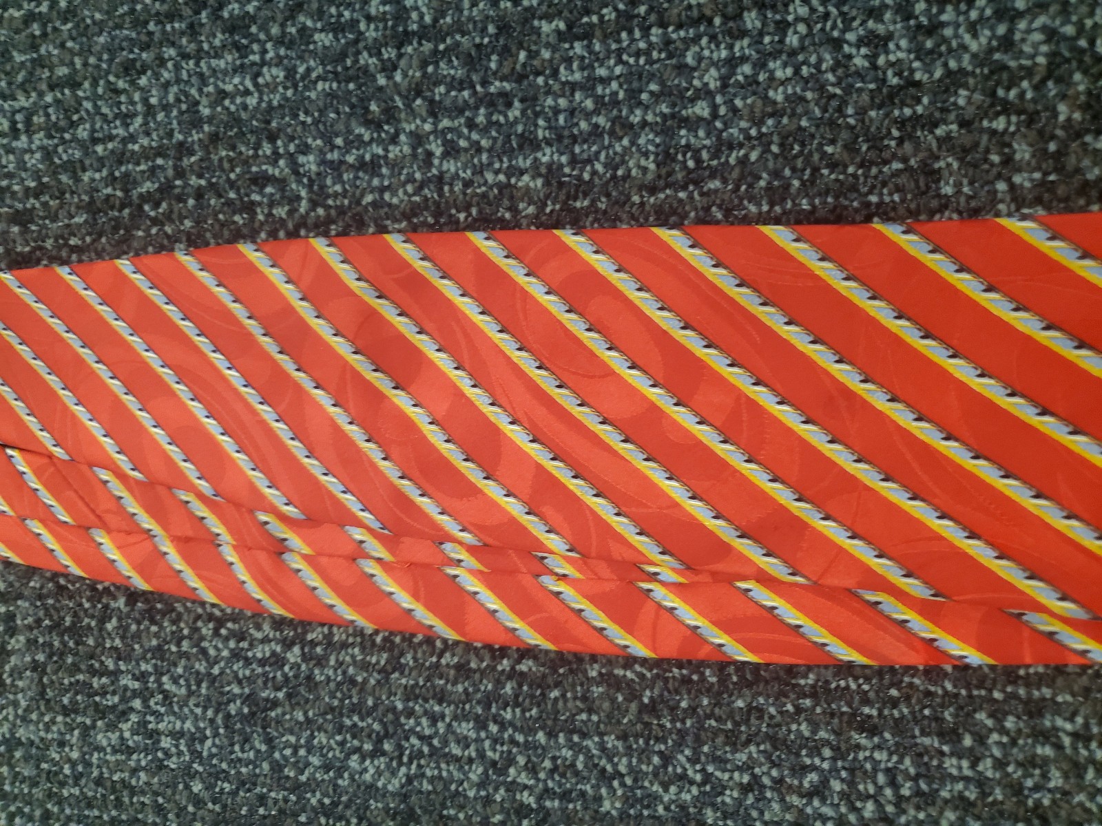 brioni tie silk red stripes diagonal red