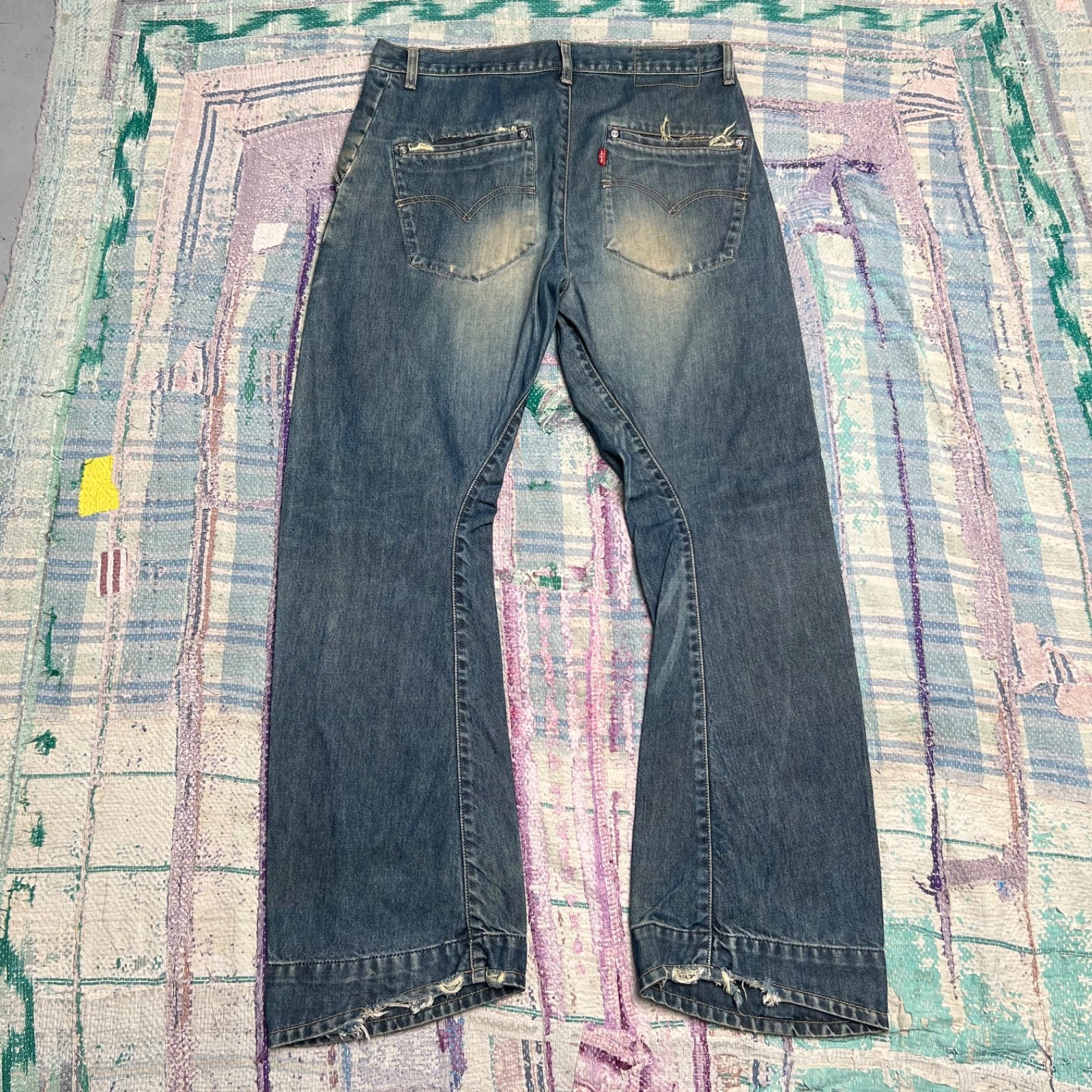 Vintage Levis Engineered Jeans Mens Dark Blue Wash Twisted Fits 33×29