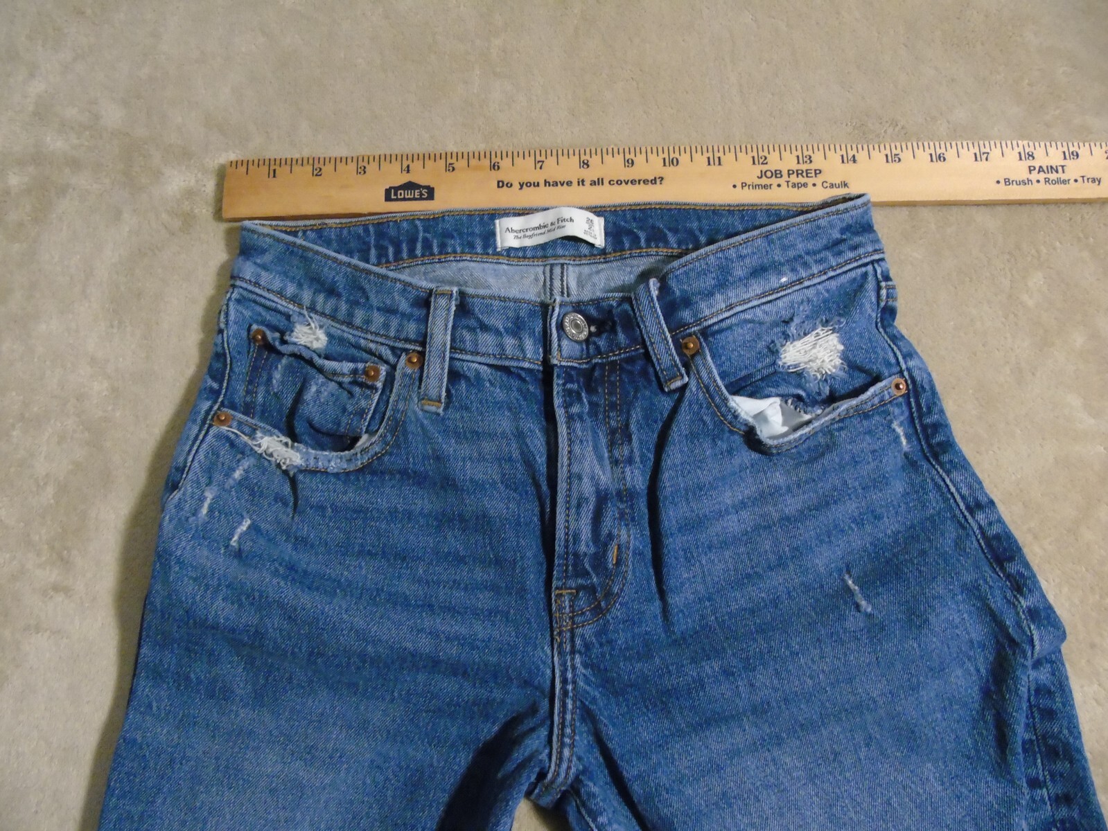 ABERCROMBIE & FITCH jeans sz 2 / 26 Boyfriend Mid Rise Ankle Denim Jeans Ripped