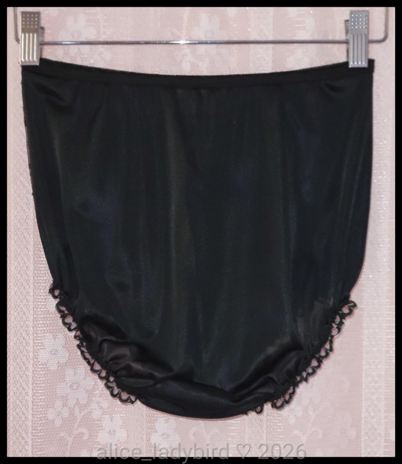 UNIQUE Vintage SILKY Nylon PANTIES Full BRIEF Floral Lace Gold Ribbon Ruffle M/6