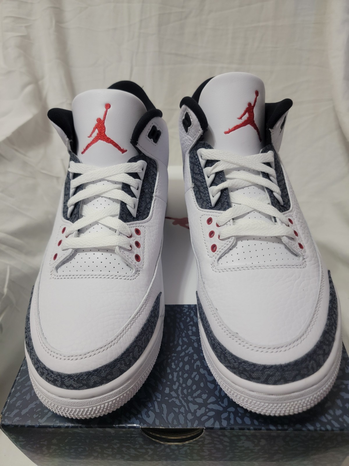 Size 10 – Jordan 3 Retro Denim SE Fire Red 2020