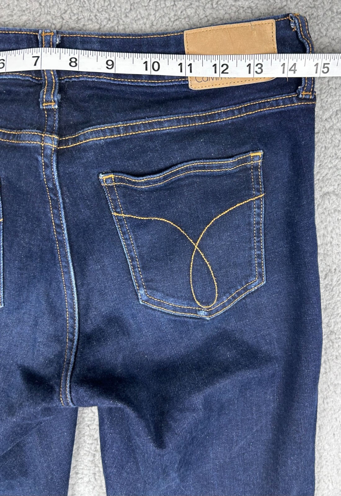 Calvin Klein Skinny Jeans Mens Size 6 Medium Wash Blue Denim 5-Pocket Design