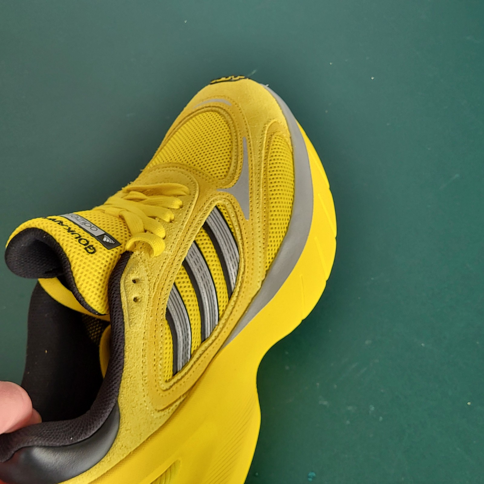 Adidas AdiZero Goukana (Yellow/Light Yellow) Men’s Sz 9.5 Running Shoes JP7177