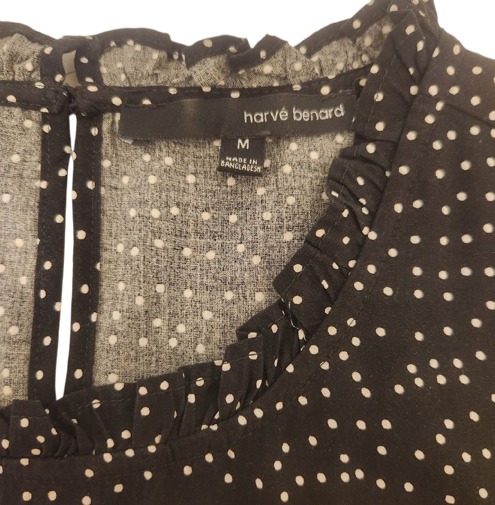 EUC Harve Benard TOP/ Blouse M RUFFLED neckline Sleeveless BLACK wh polka dot