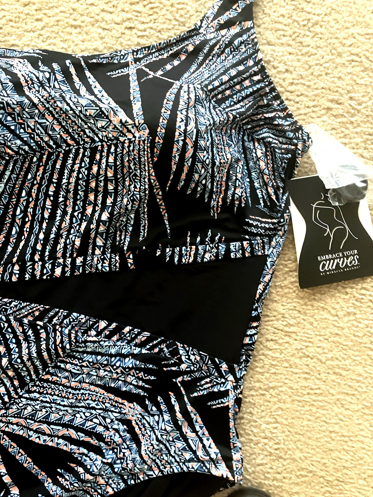 Embrace Your Curves Bathing suit /Bra Miracle Brands 1- Piece Swimsuit 3X NEW🌴