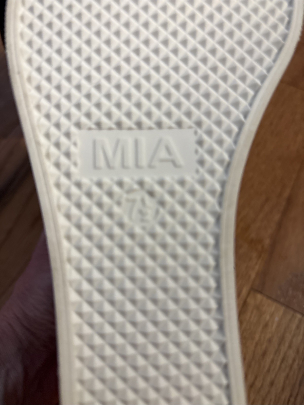 MIA Black Wedge Sneaker Boots 7.5 Women’s
