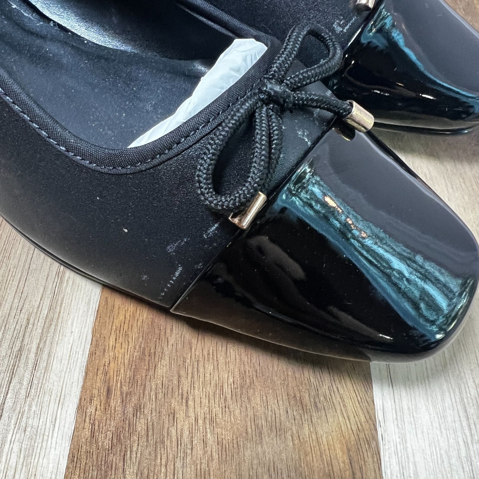 Steve Madden Celsius Solid Flat Women’s 10 Black Slip On Closure Bow Detail