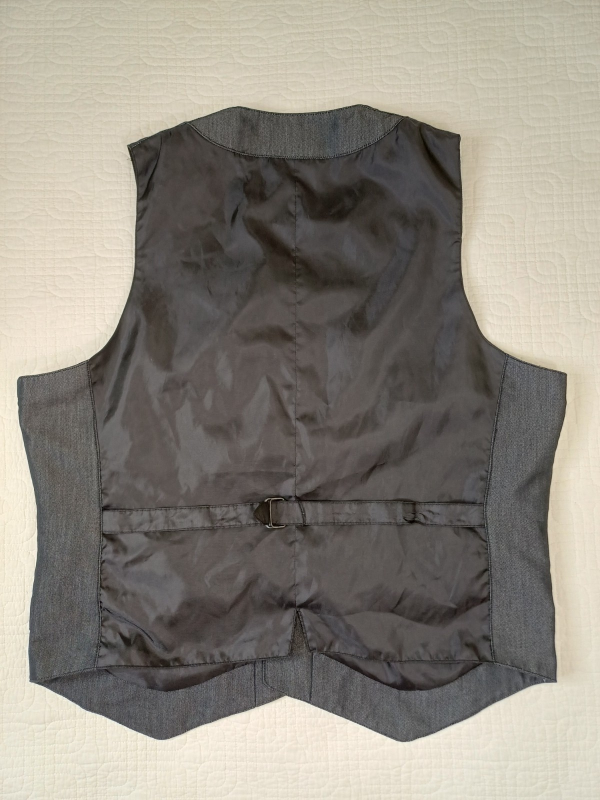 Rock & Republic Suit Vest Men’s XLarge Black Charcoal Pinstripe 5 Button EUC