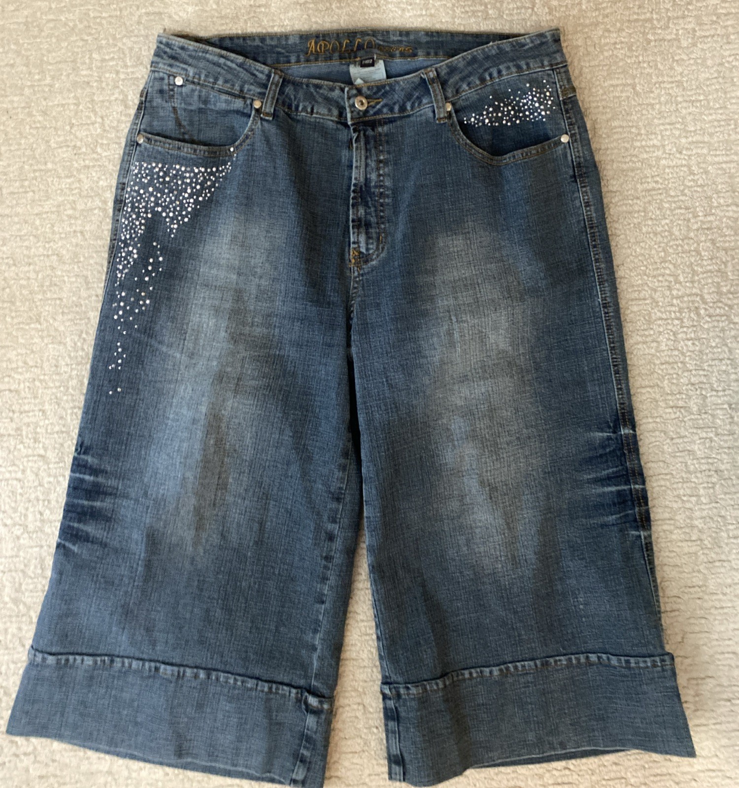 APOLLO JEANS Women’s Capri With Silver Stud Designs Size-21/22