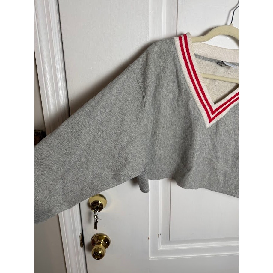 Champion Cropped V-Neck Oversized Sweatshirt College Prep Yarn Dye Stripe Small