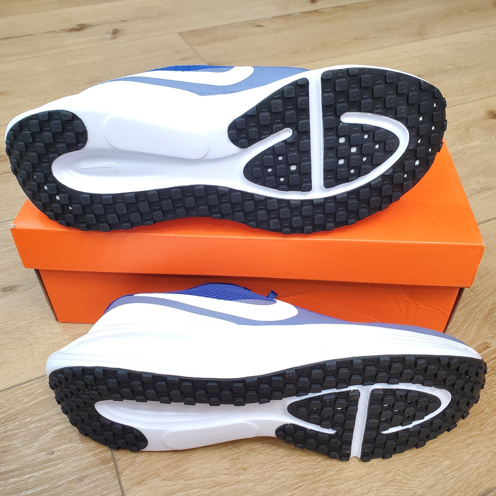 Mens Size 13 Nike Revolution 8 Shoes Royal Blue Black White Sneaker HJ9198-401