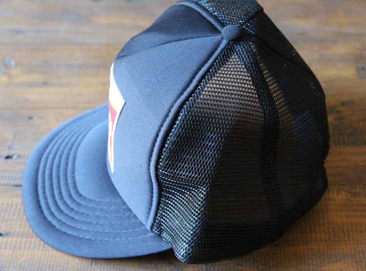 Vintage Winfield Softball Series 1990 black trucker style cap One size snapback
