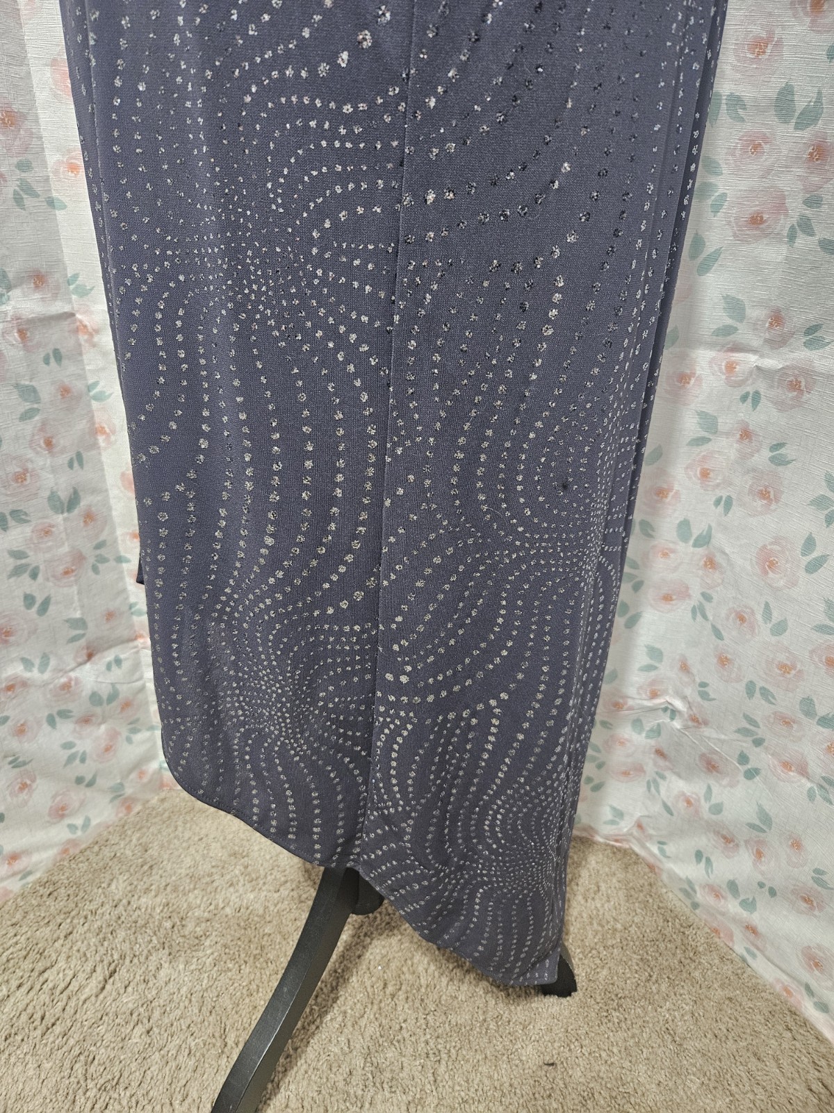 ARIANNA, WOMEN’S GRAY POLY SLEEVELESS MAXI GLITTERY EVENING GOWN SIZE 8