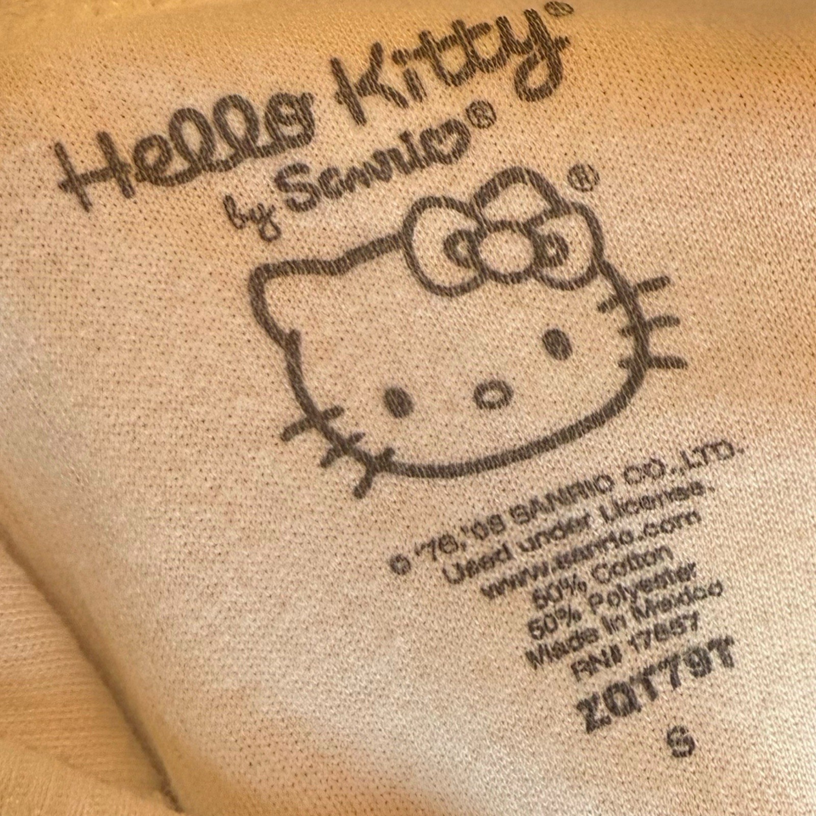 Hello Kitty Sanrio Graphic Tank Top Glitter Bow Logo Women’s Size Small Y2K