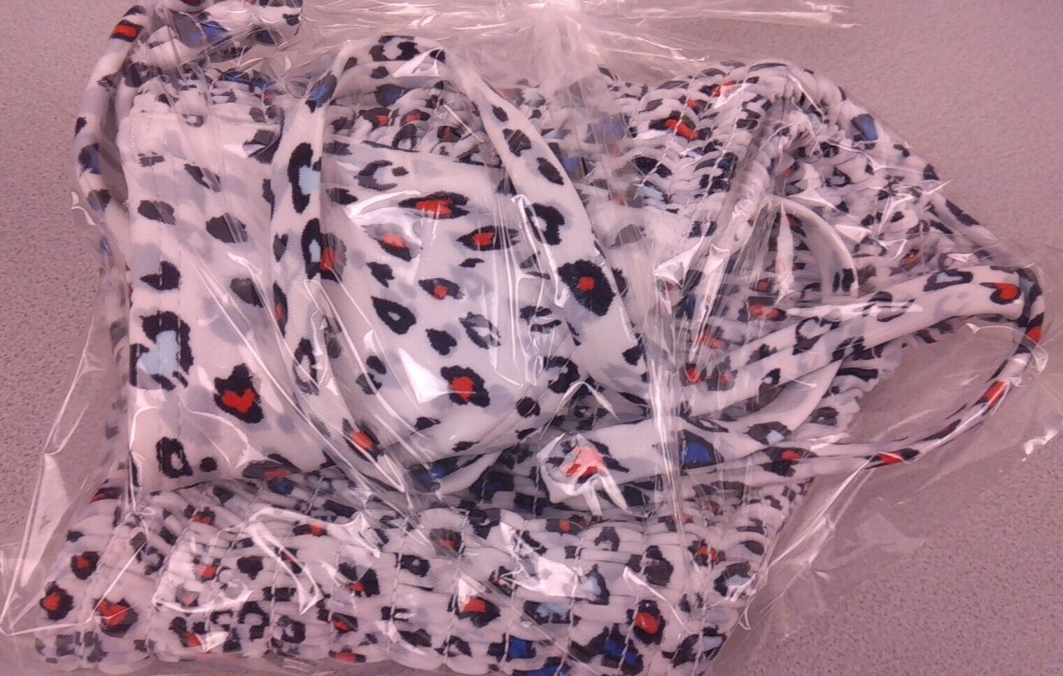 Xhilaration Ladies Colorful Nylon Heart Design Swim Top Size L (51)