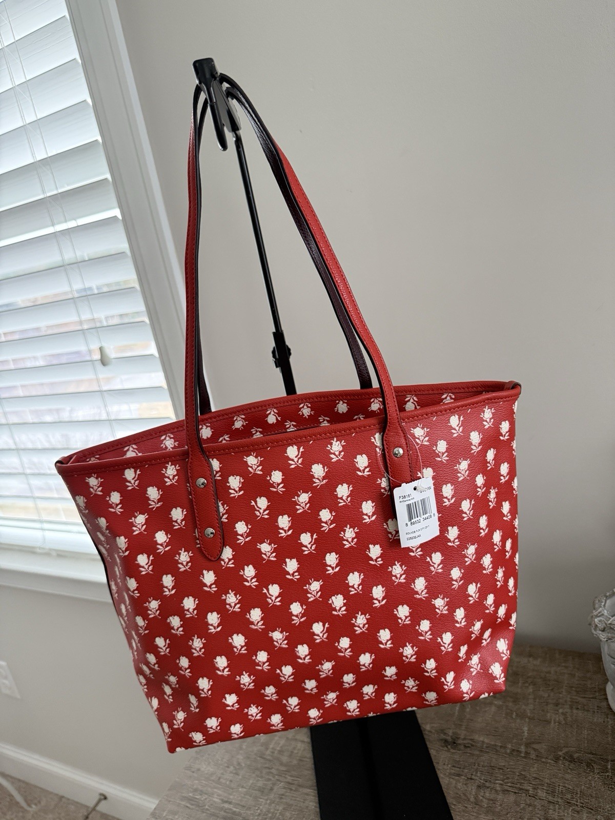 NWT Coach CITY ZIP TOTE IN CARMINE MULTI FLORAL PRINT COATED CANVAS F38161
