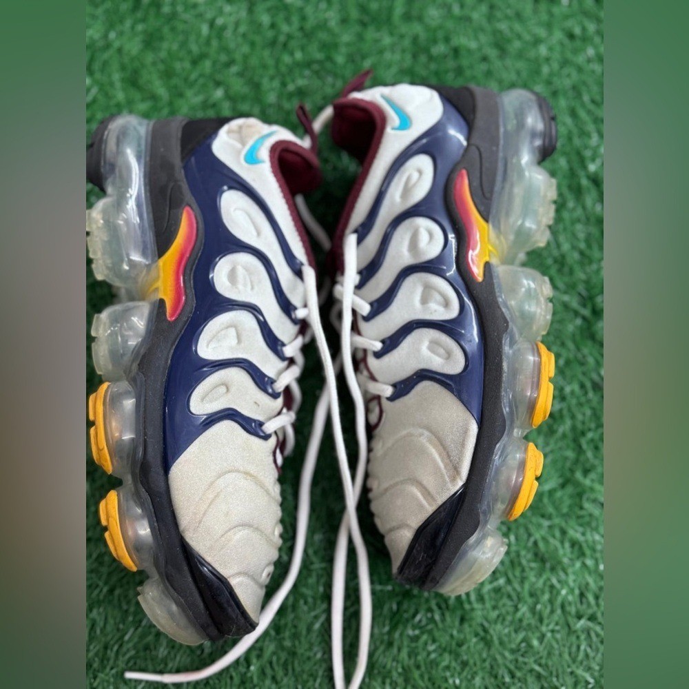 Nike Air VaporMax PlusPlatinum Midnight Navy size 8