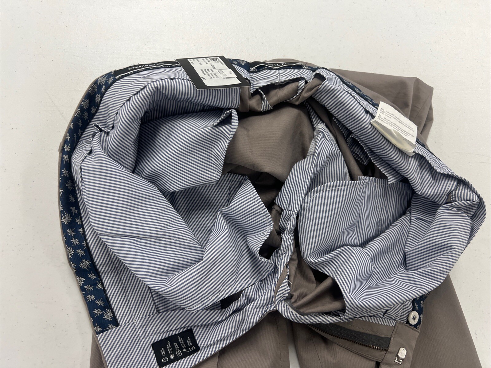 NEW WITH TAGS Hiltl Men’s Gray Solid Wool Blend Khaki Pants 36X33 $225