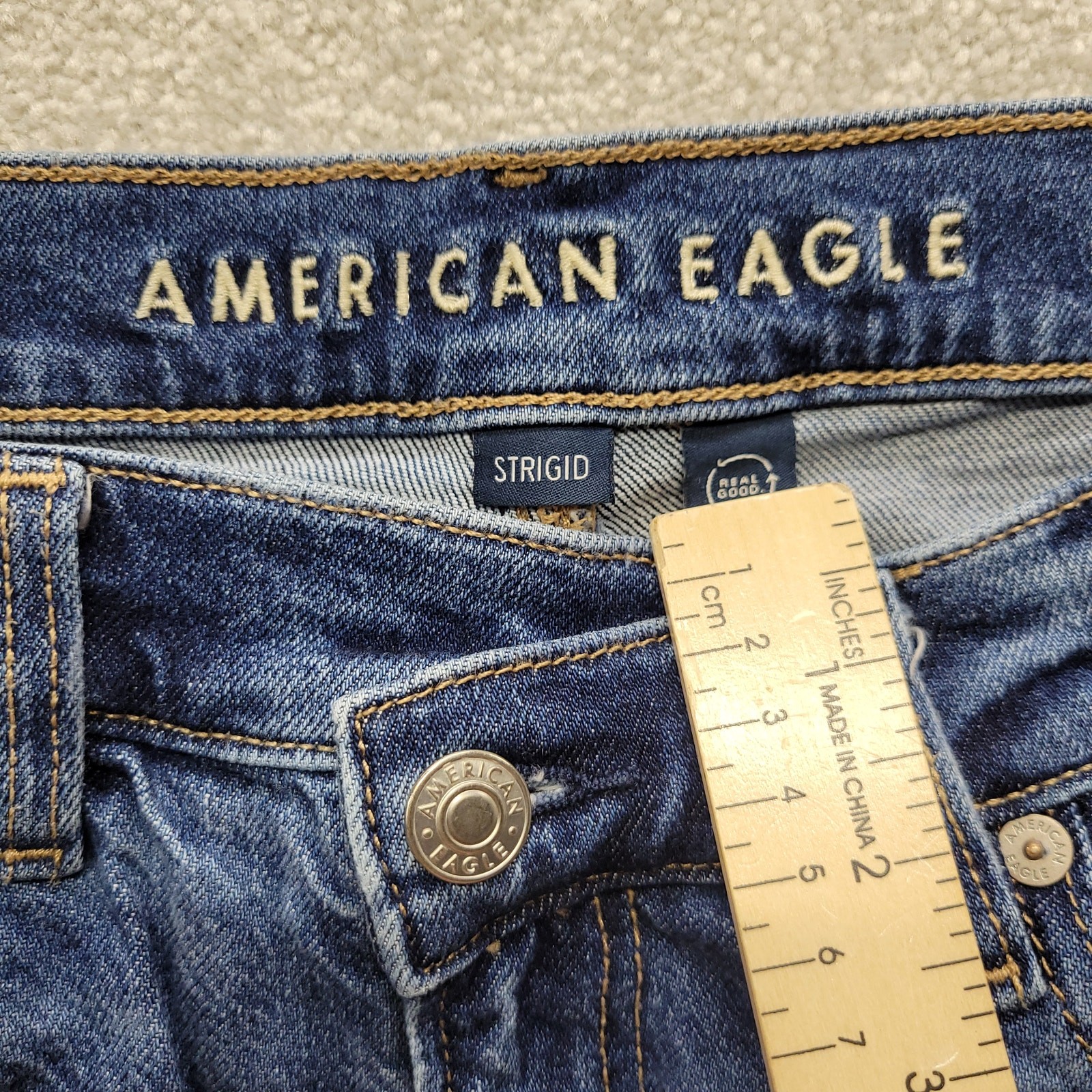 American Eagle Strigid Straight Leg Jeans Women’s Size 4 Short Blue Denim