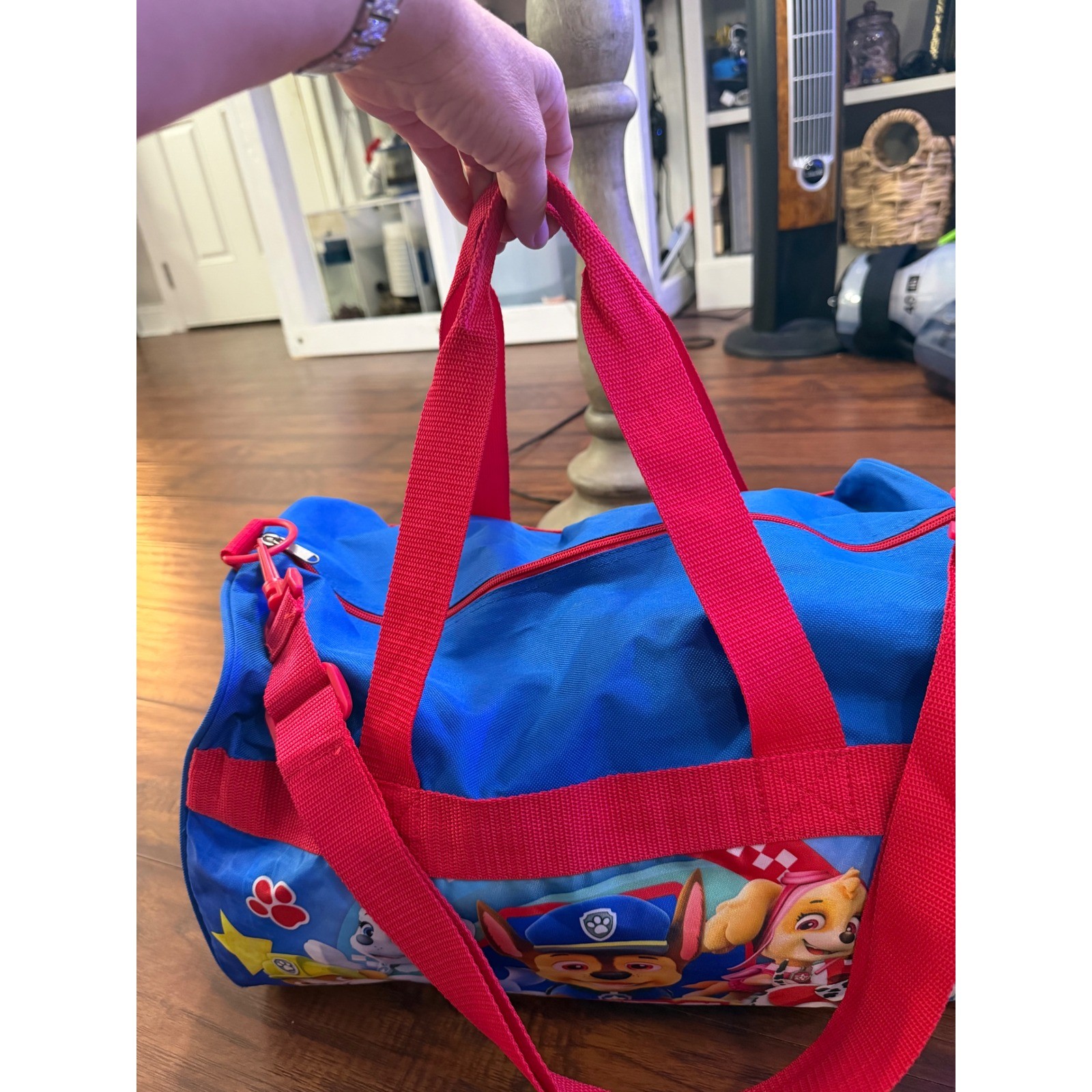Paw Patrol Duffel Bag Kids Blue Red Excellent Graphic Travel Shoulder Strap