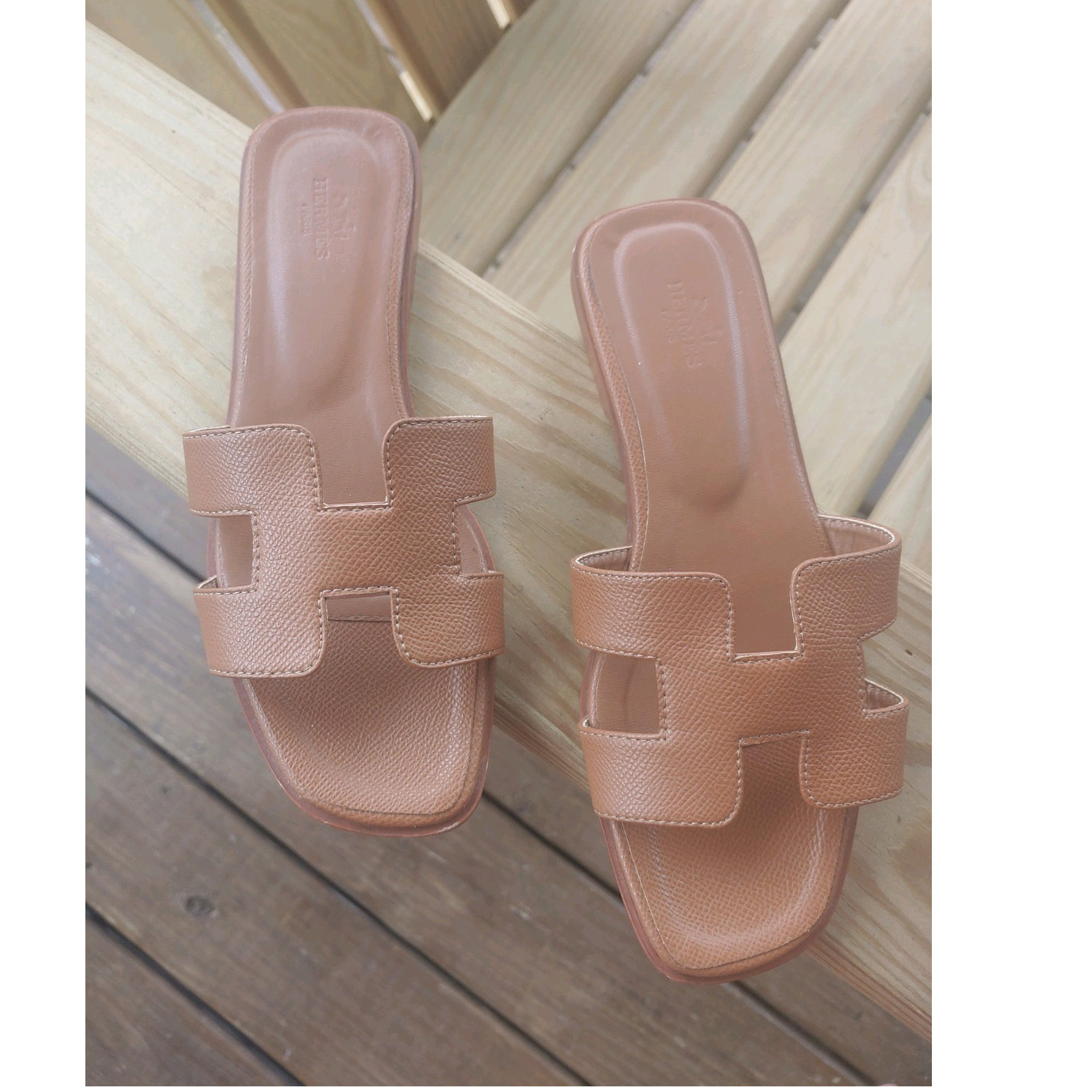 HERMES Oran EXCELLENT Brown Logo Slide Sandals Leather Women’s Size 6.5 Slip On