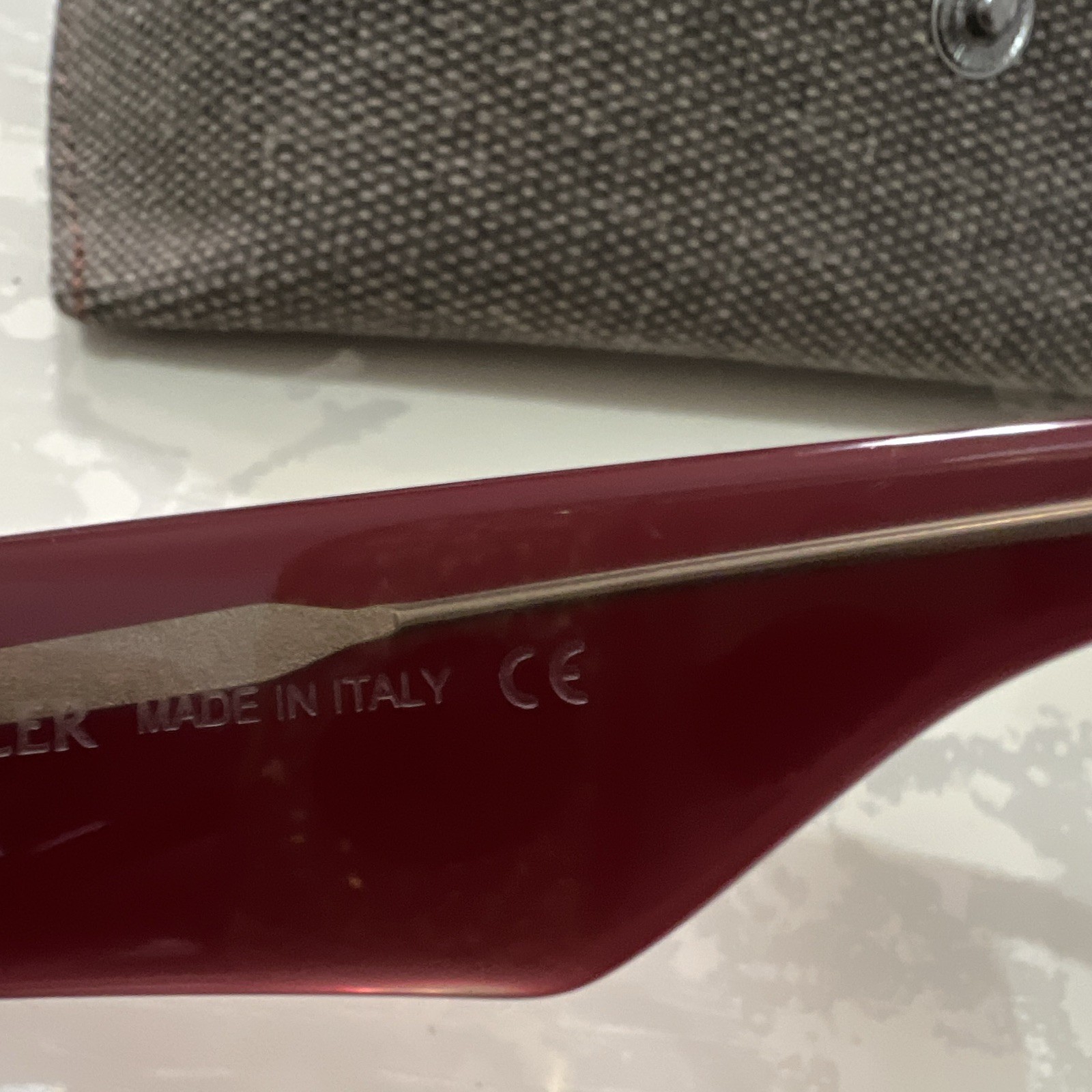 Moncler MG5385OS 51-24 Red Glossy Square Sunglasses Gray Lens Made in Italy Case