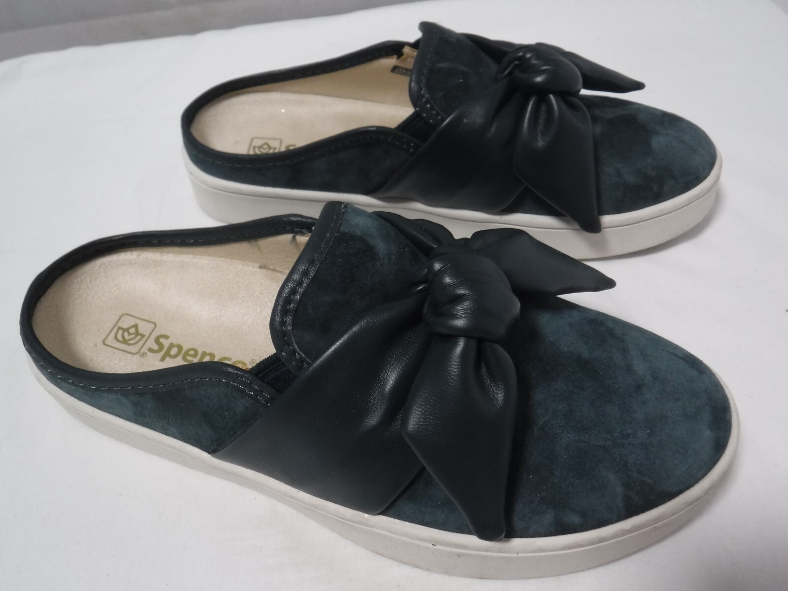 Spenco Barbados Orthotic Suede Leather Bow Mules Size 5.5 D Slip On Sea Moss