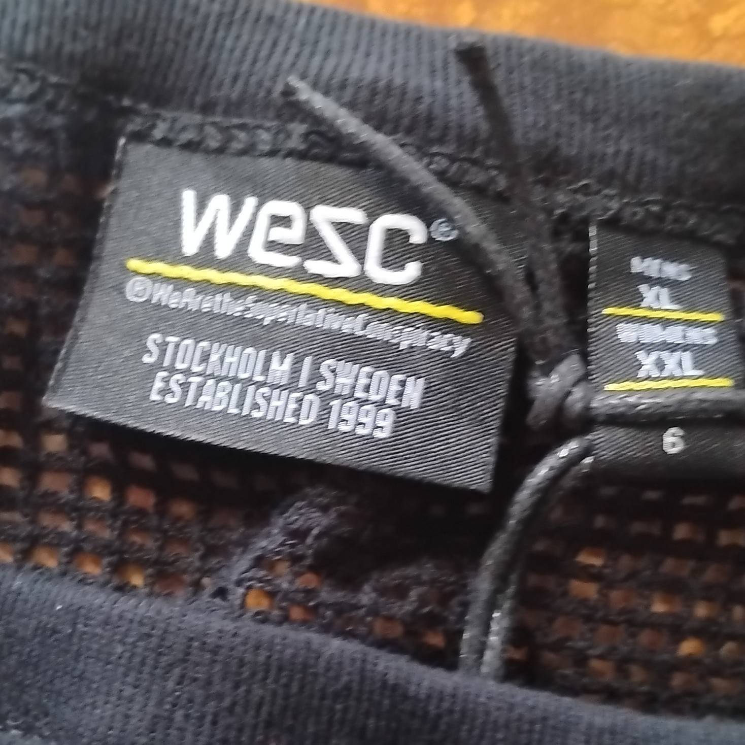 WeSC Mesh Crew Neck Black Tank Top Men’s M Regular Fit P116512T999