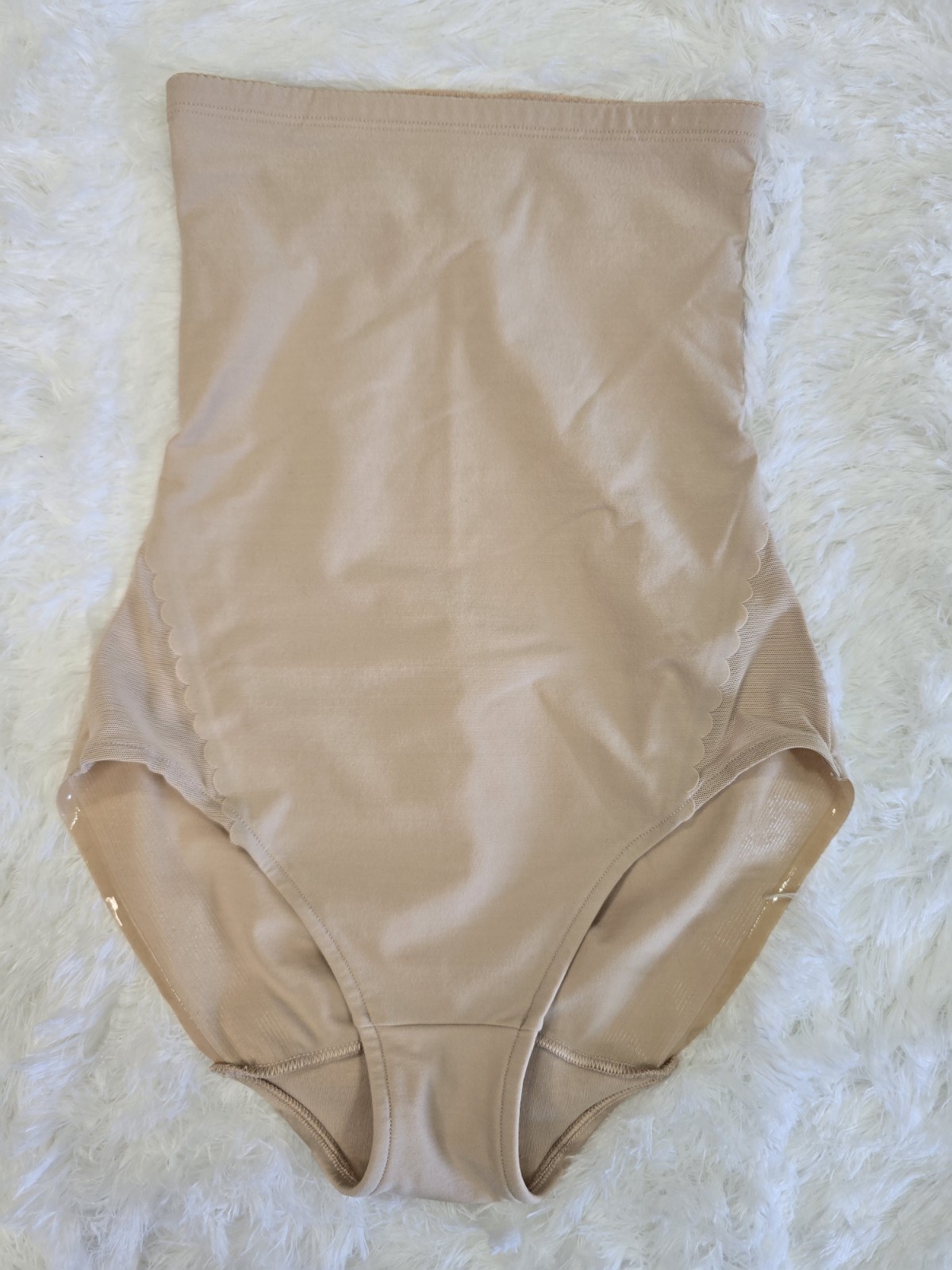 SlimShaper Miracle Brands Women’s High-Waisted Slimmer, Size Small