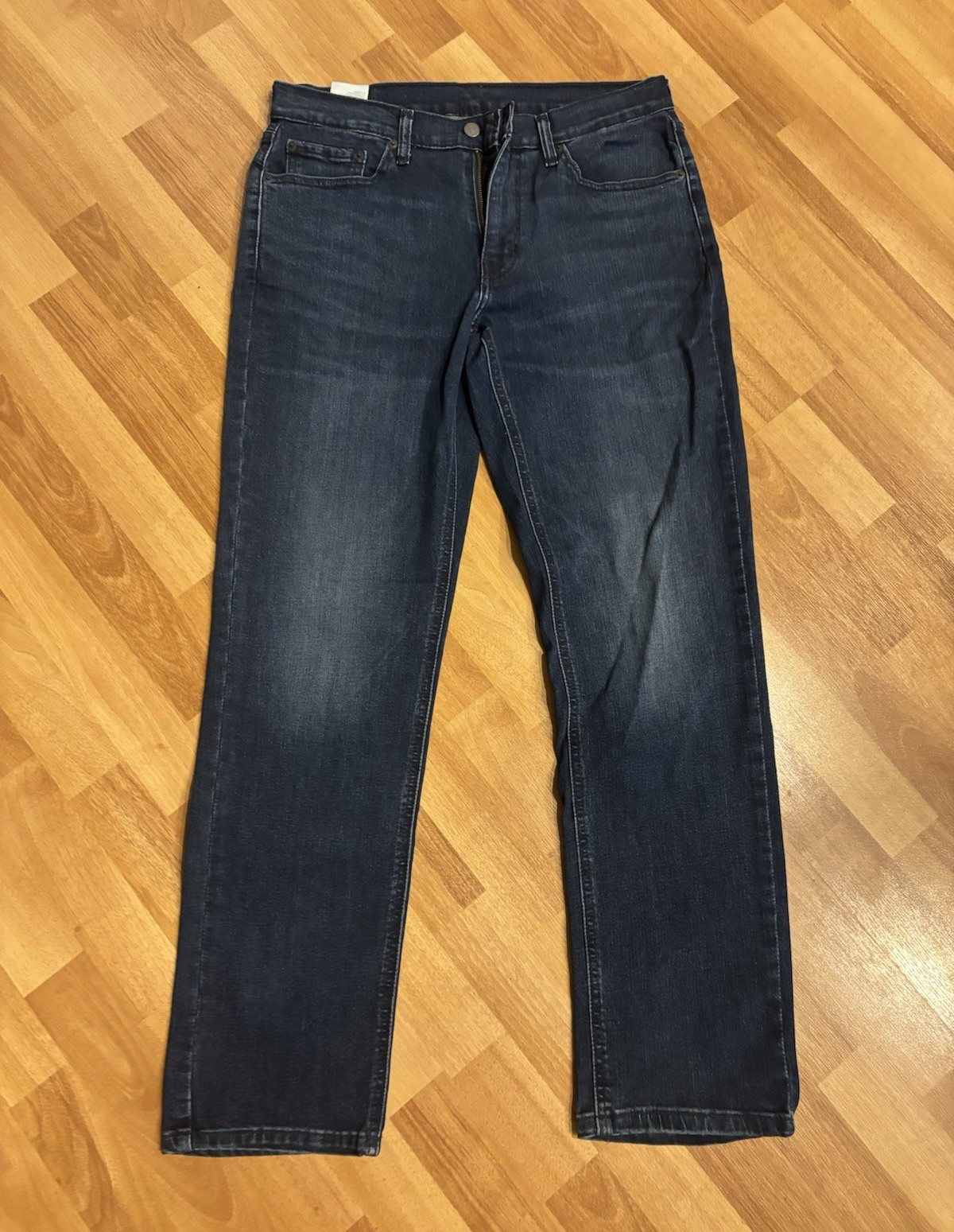 Levi’s Men’s Blue Dark Wash Athletic Fit Tapered Jeans 32×32