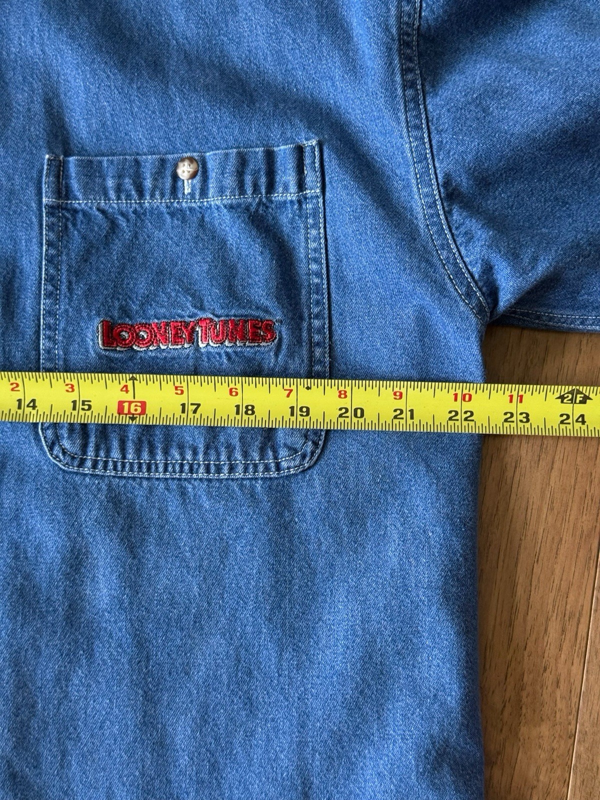 Warner Bros Studio Store Looney Tunes Denim Shirt Embroidered Vintage 90s Sz Sm