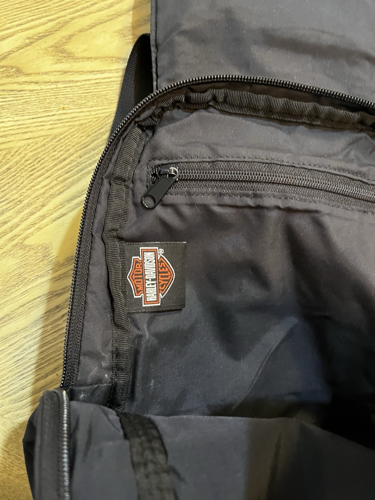 Harley-Davidson Black Backpack Zip Closure Adjustable Straps Pockets Biker